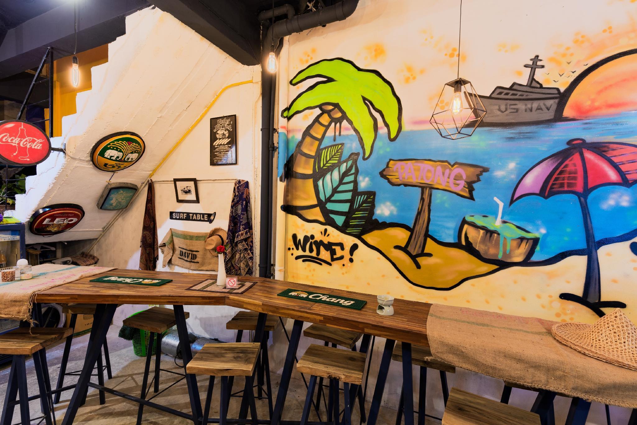 Wire Hostel Patong Exterior foto